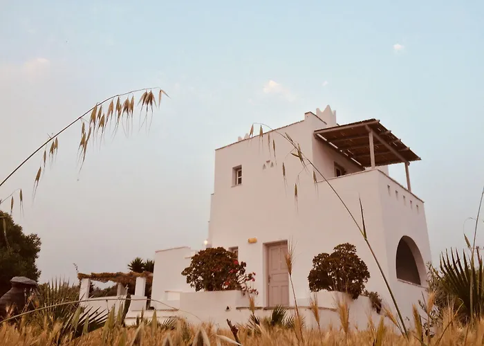 Helios Plaka (Naxos)