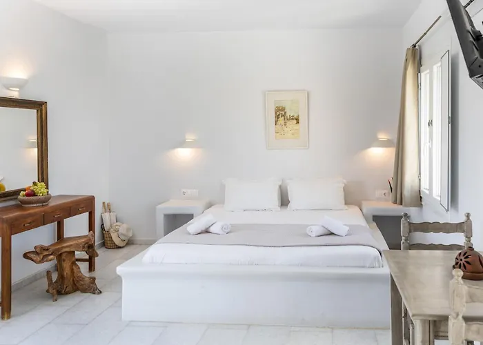 Helios Apartment Plaka (Naxos)